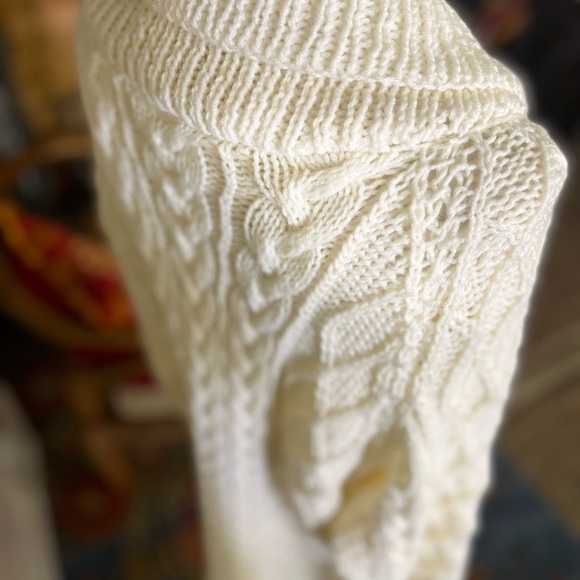 𝅺HANDMADE CABLE KNIT CARDIGAN SWEATER COAT - Picture 8 of 17